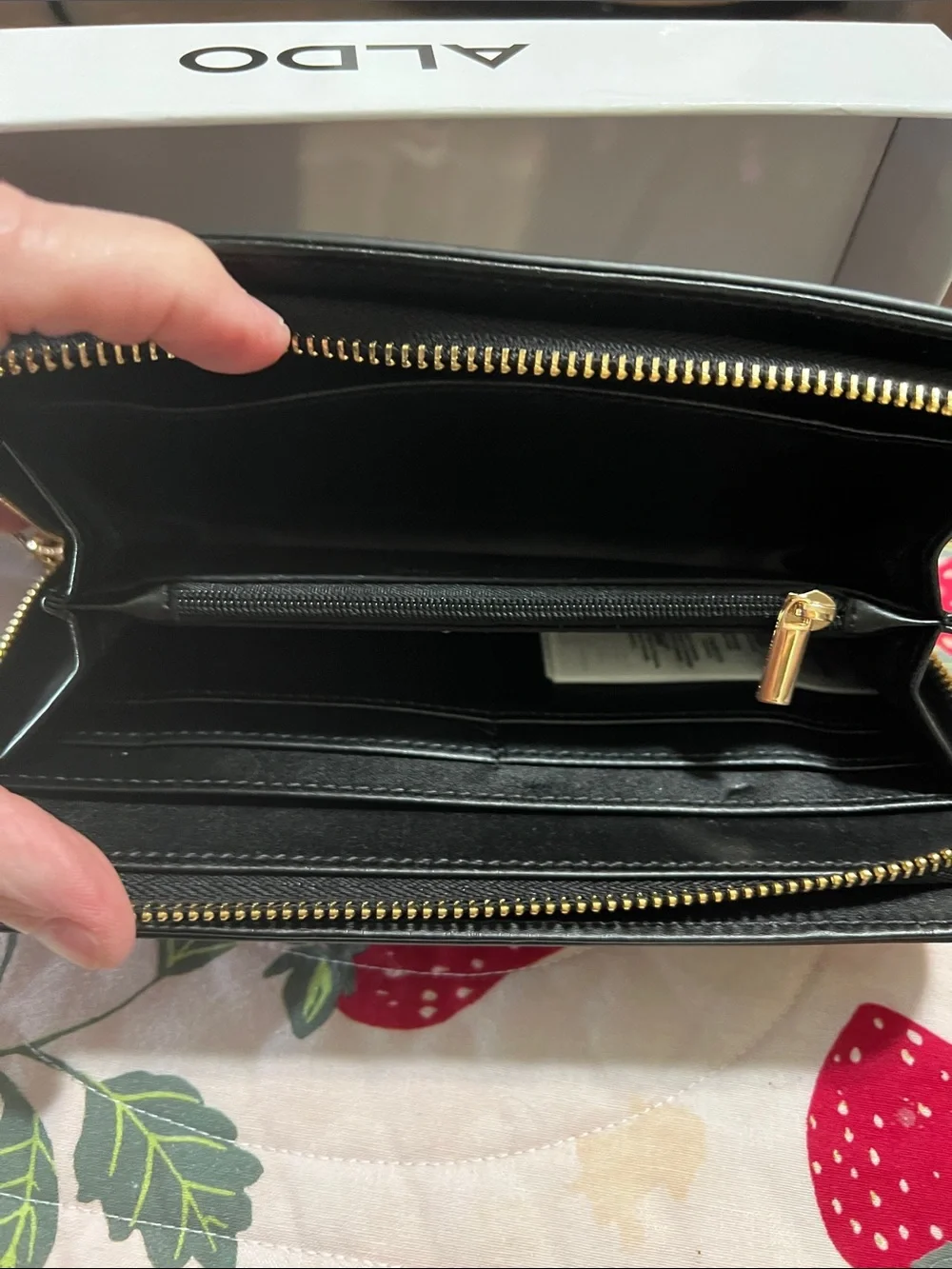 Aldo sleek black